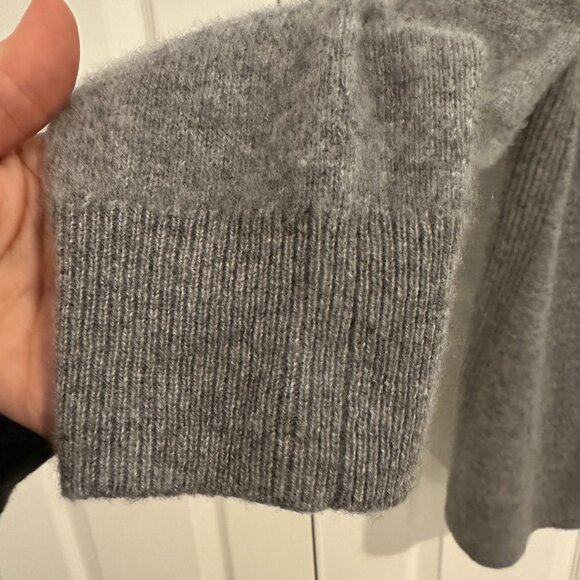 Saks Fifth Avenue 100% Cashmere Gray Cardigan - Picture 15 of 16